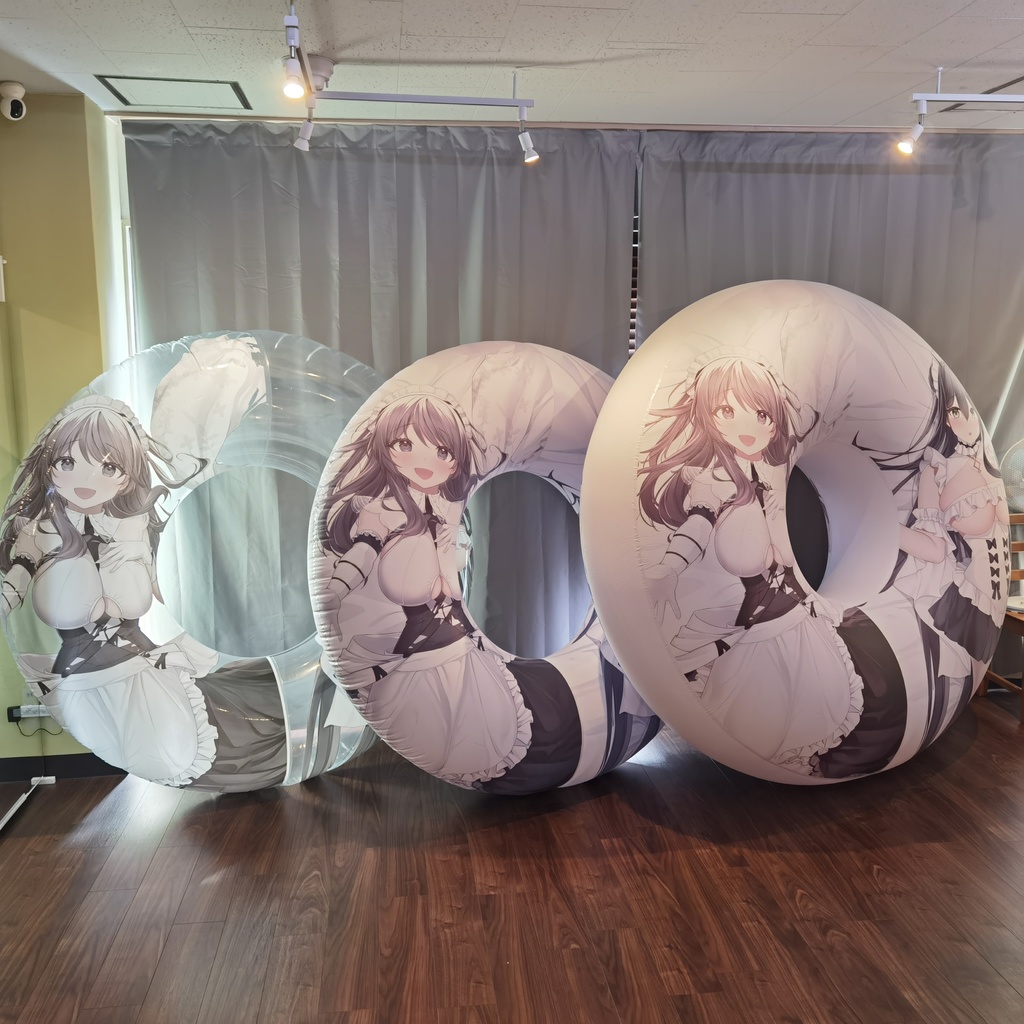カリブディスママァ&インドミタブル浮き輪 Charybdis mommy & Indomitable ring-shape inflatable
