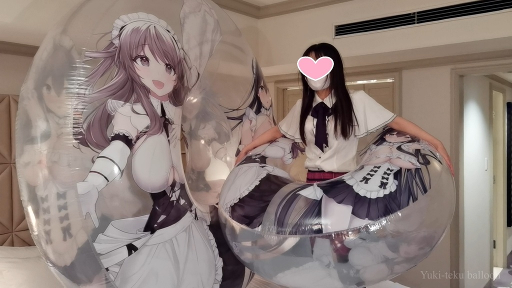 黒髪Mちゃんの巨大浮き輪遊び M-chan's huge ring-shape inflatable play