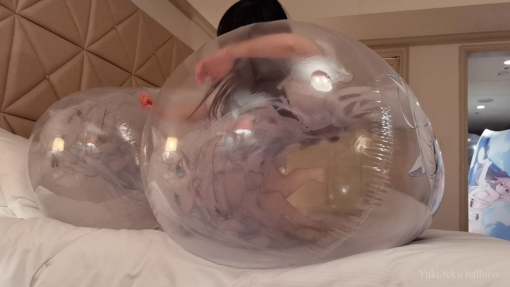 黒髪Mちゃんの空ビ遊び4 M-chan's inflatable play4