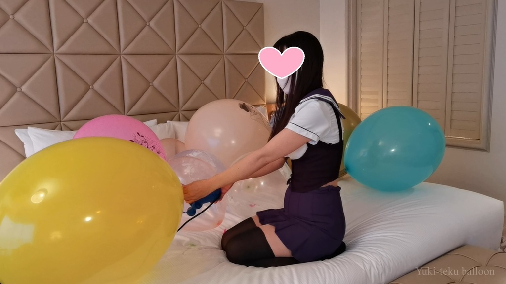 黒髪Mちゃんのイラスト風船遊び&割り5 M-chan's Anime balloon play & Pop5