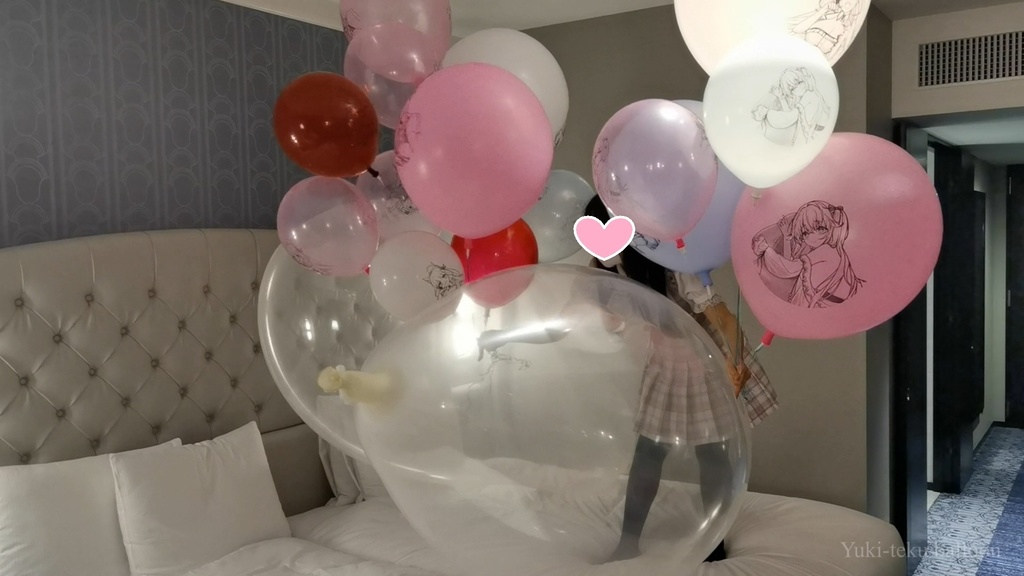黒髪Mちゃんのロングネック風船遊び M-chan's Long-neck balloon play