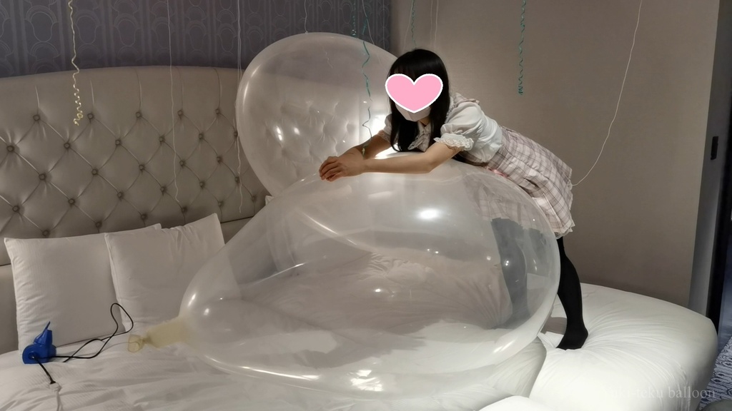 黒髪Mちゃんのロングネック風船遊び M-chan's Long-neck balloon play