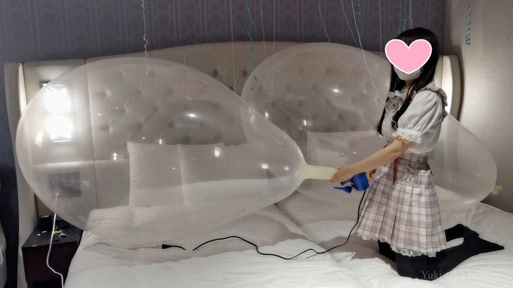 黒髪Mちゃんのロングネック風船遊び M-chan's Long-neck balloon play