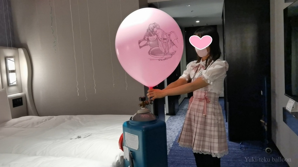 黒髪Mちゃんのヘリウム風船遊び M-chan's Helium balloon play