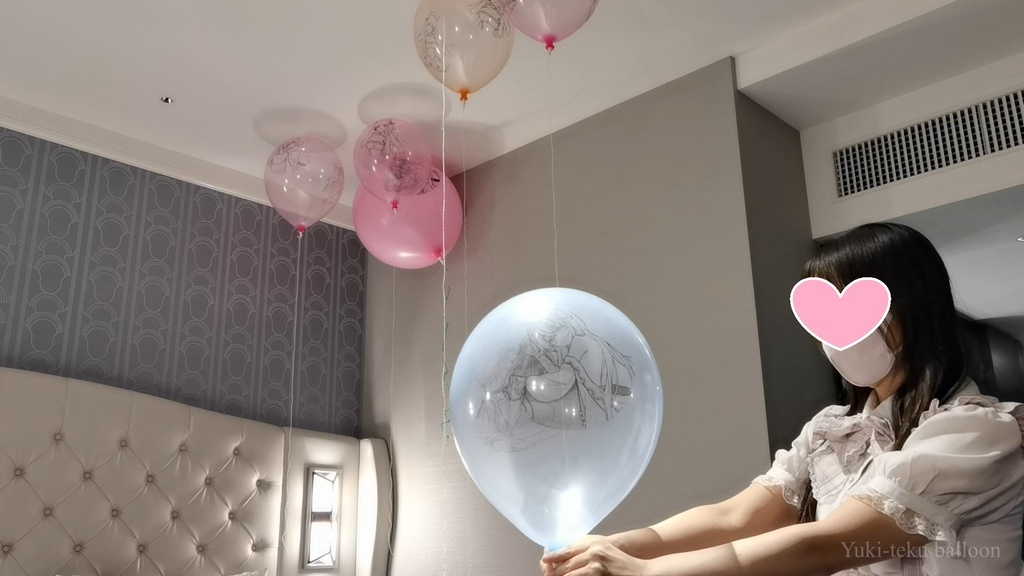 黒髪Mちゃんのヘリウム風船遊び M-chan's Helium balloon play