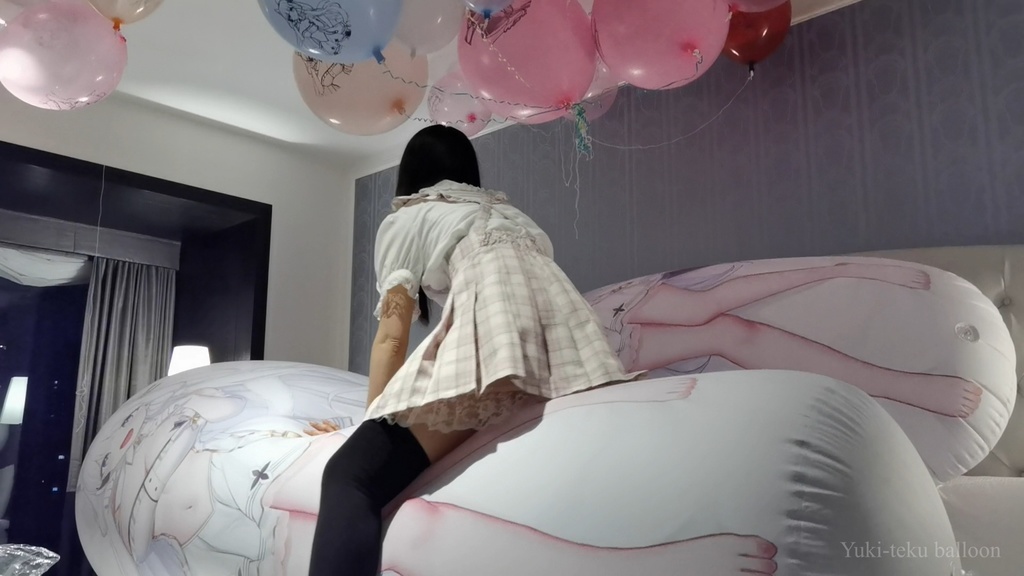黒髪Mちゃんの空ビ遊び5 M-chan's inflatable play5