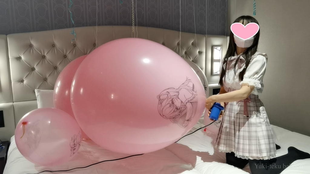 黒髪Mちゃんのイラスト風船遊び M-chan's Anime balloon play
