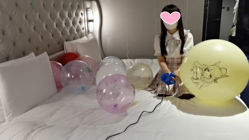 黒髪Mちゃんのイラスト風船遊び&割り6 M-chan's Anime balloon play & Pop6