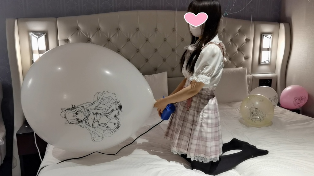 黒髪Mちゃんのヘリウム風船遊び2 M-chan's Helium balloon play2
