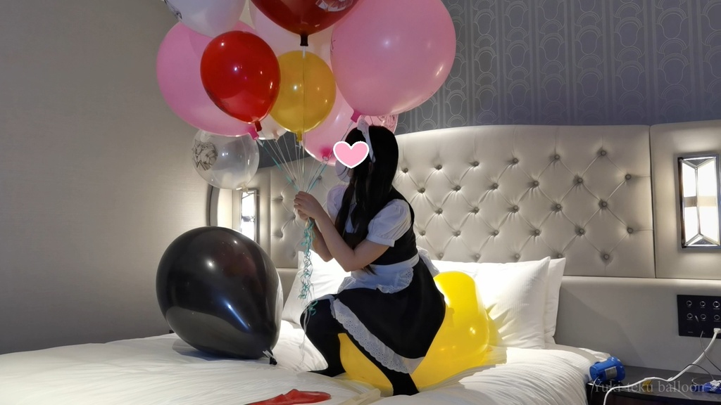 メイドMちゃんのロングネック風船遊び Maid M-chan's Long-neck balloon play