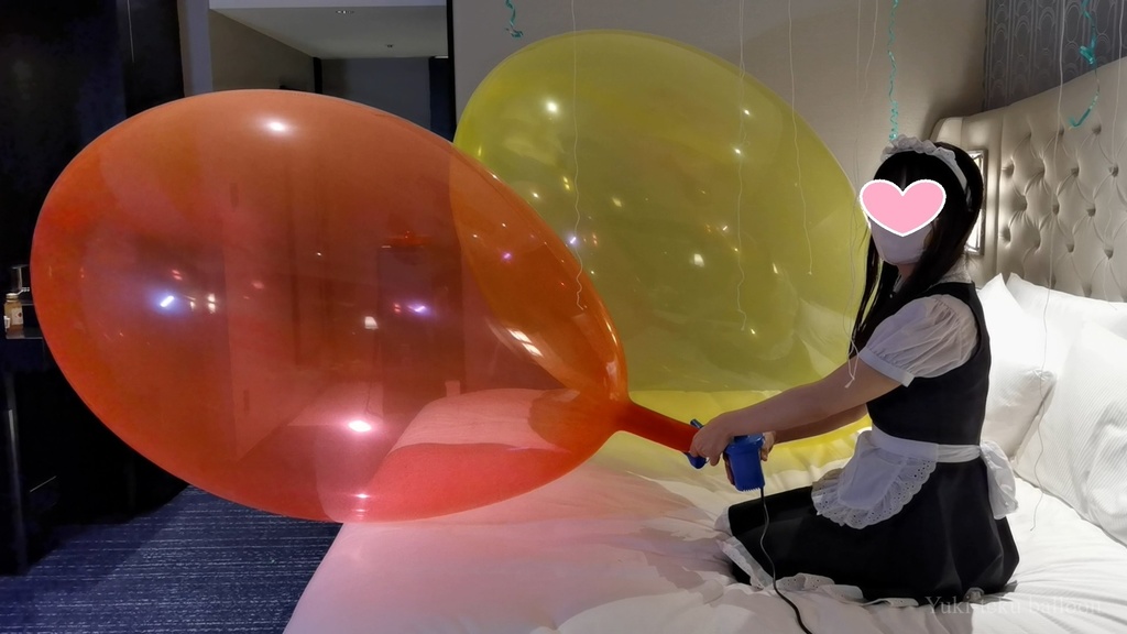 メイドMちゃんのロングネック風船遊び2 Maid M-chan's Long-neck balloon play2