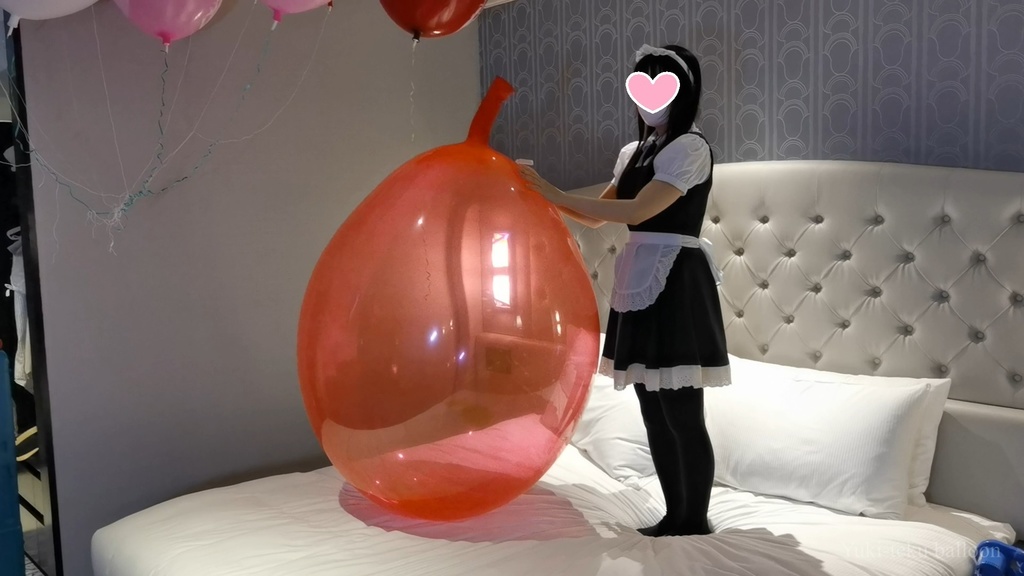 メイドMちゃんのロングネック風船遊び2 Maid M-chan's Long-neck balloon play2