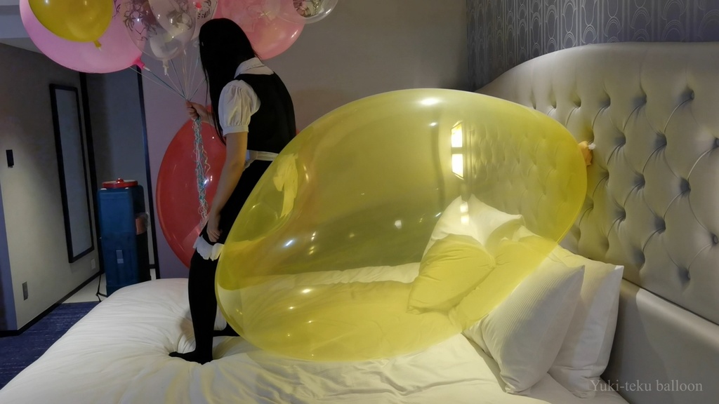 メイドMちゃんのロングネック風船遊び2 Maid M-chan's Long-neck balloon play2