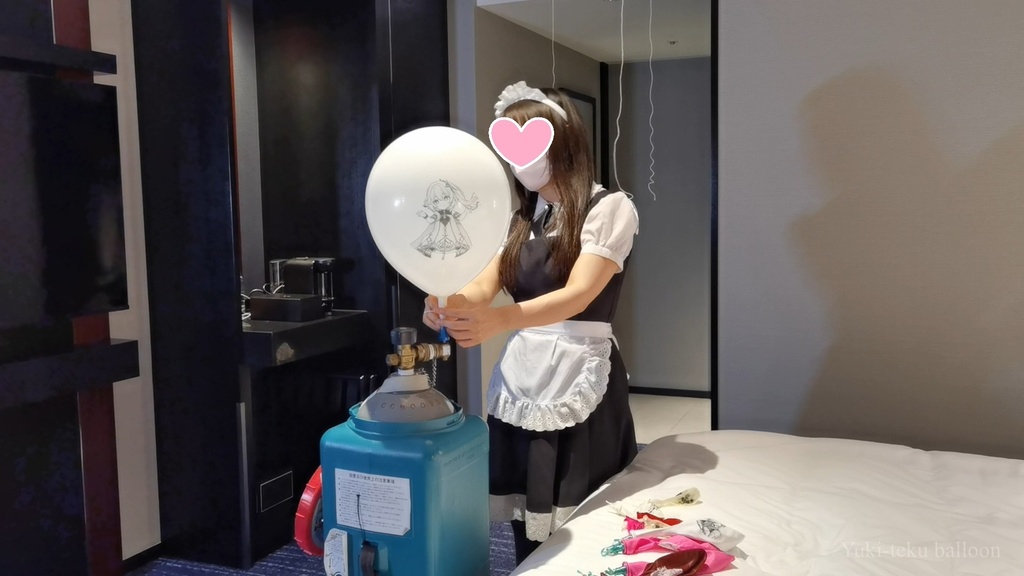 メイドMちゃんのヘリウム風船遊び Maid M-chan's Helium balloon play