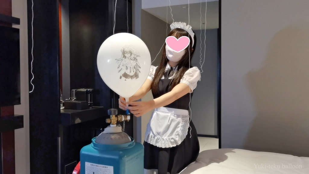 メイドMちゃんのヘリウム風船遊び Maid M-chan's Helium balloon play