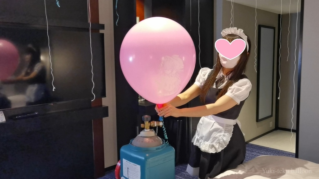 メイドMちゃんのヘリウム風船遊び Maid M-chan's Helium balloon play