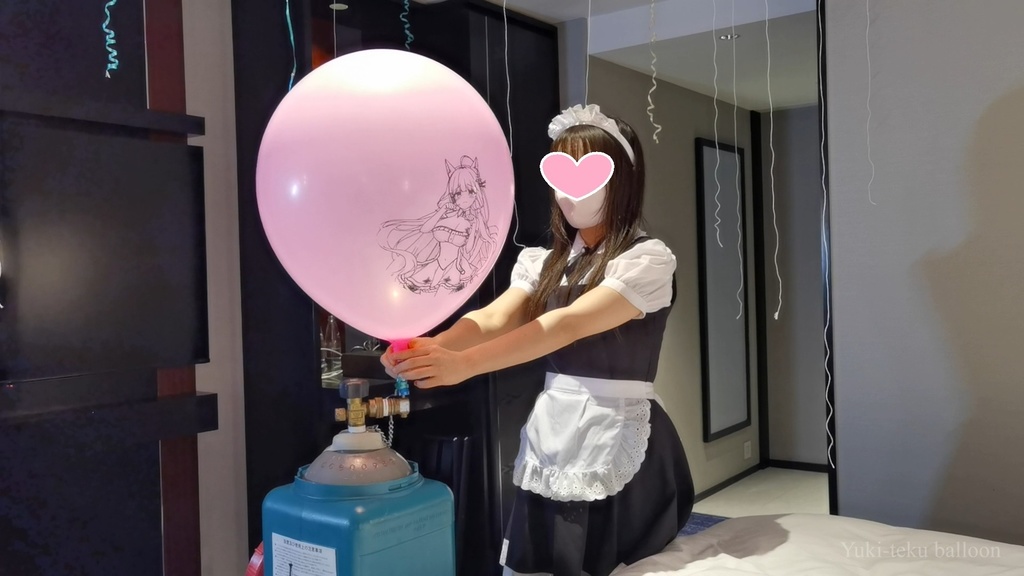 メイドMちゃんのヘリウム風船遊び Maid M-chan's Helium balloon play