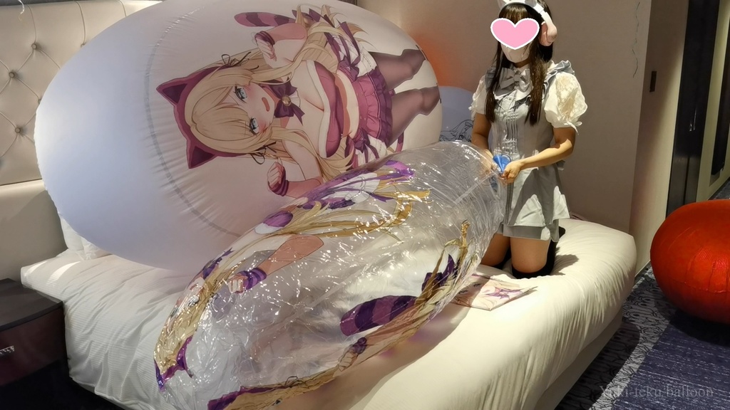 黒髪Mちゃんの巨大空ビ遊び M-chan's huge inflatable play