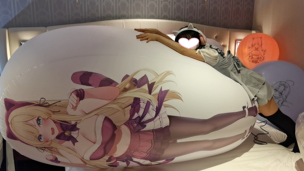 黒髪Mちゃんの巨大空ビ遊び M-chan's huge inflatable play