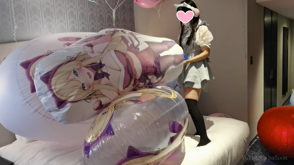 黒髪Mちゃんの巨大空ビ遊び M-chan's huge inflatable play