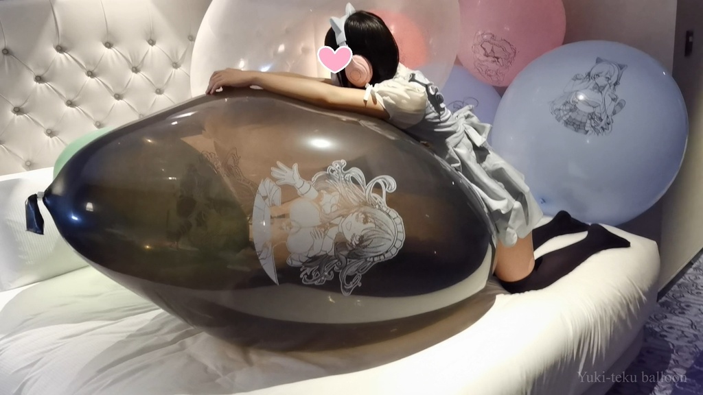 黒髪Mちゃんのロングネック風船遊び2 M-chan's Long-neck balloon play2