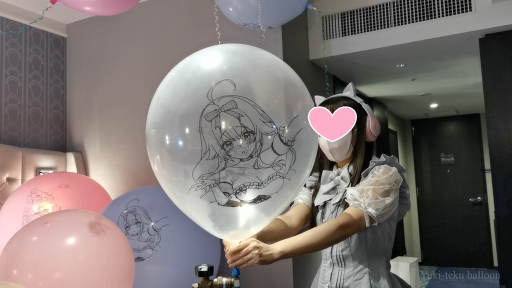 黒髪Mちゃんのヘリウム風船遊び&割り2 M-chan's Helium balloon play & Pop2