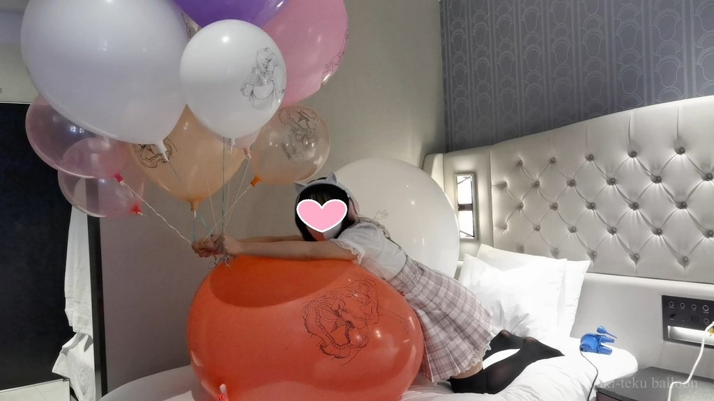 JK Mちゃんのイラスト風船遊び JK style M-chan's Anime balloon play