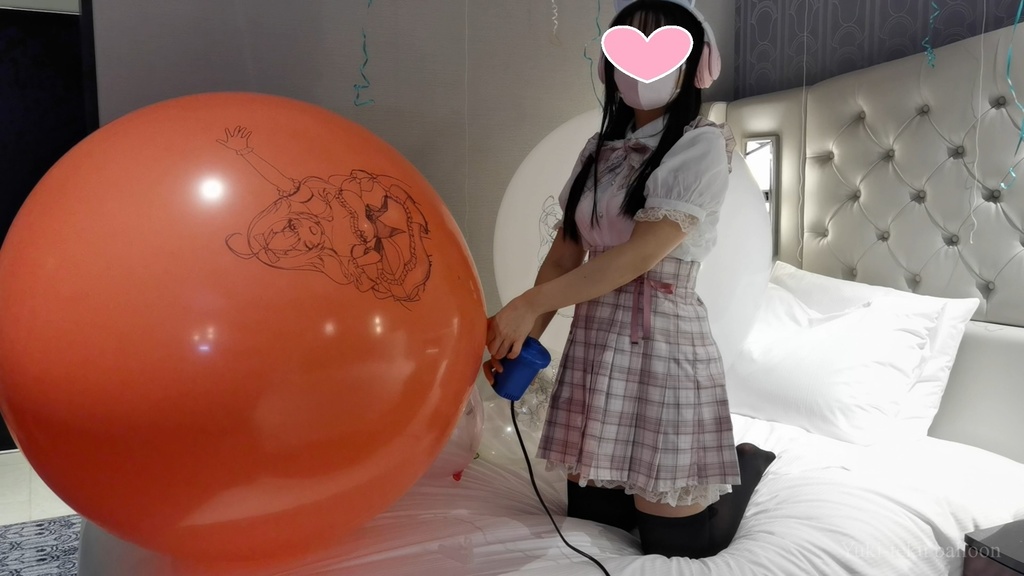 JK Mちゃんのイラスト風船遊び JK style M-chan's Anime balloon play