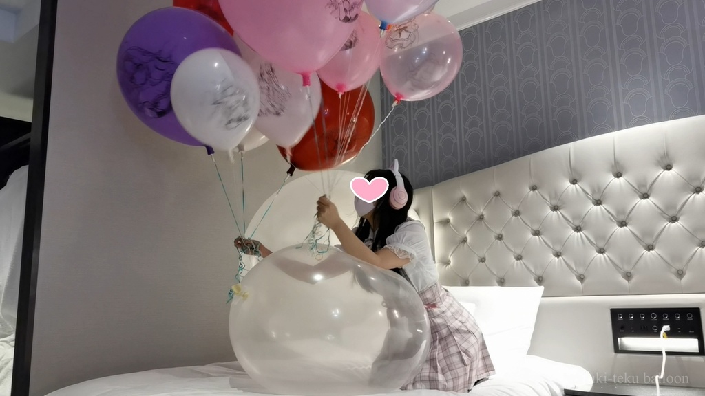 JK Mちゃんの気球遊び JK style M-chan's Weather balloon play