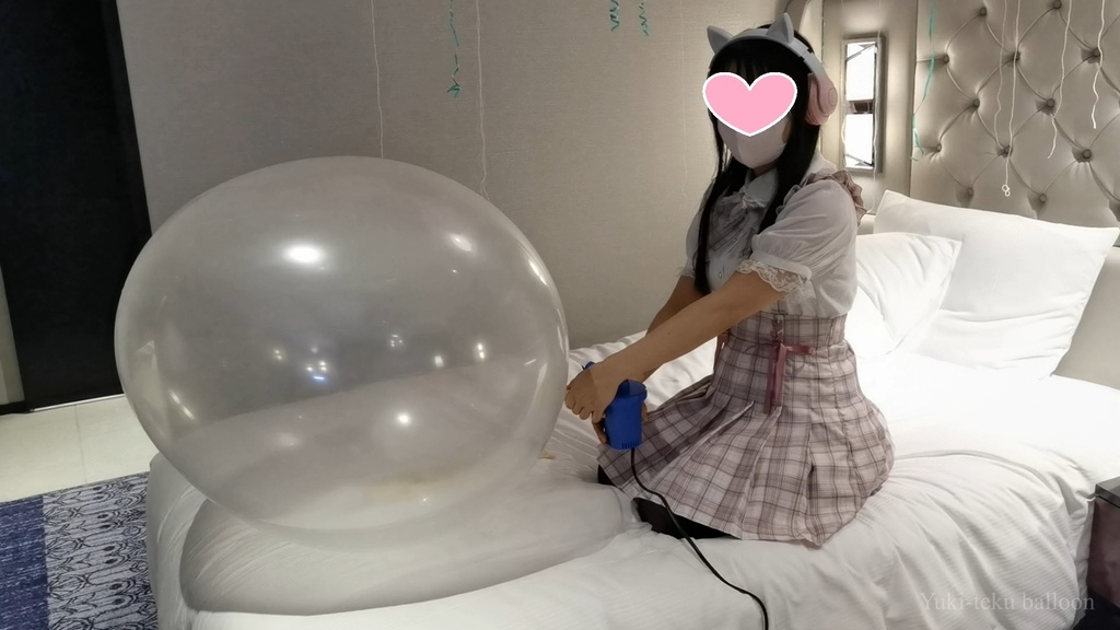 JK Mちゃんの気球遊び JK style M-chan's Weather balloon play