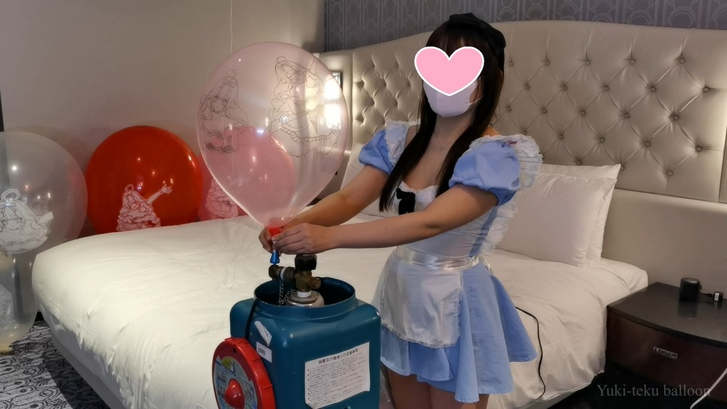 アリスMちゃんのヘリウム風船遊び Alice style M-chan's Helium balloon play