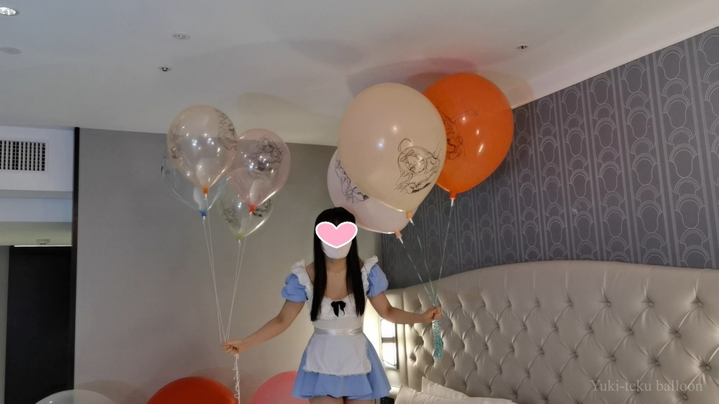アリスMちゃんのヘリウム風船遊び Alice style M-chan's Helium balloon play