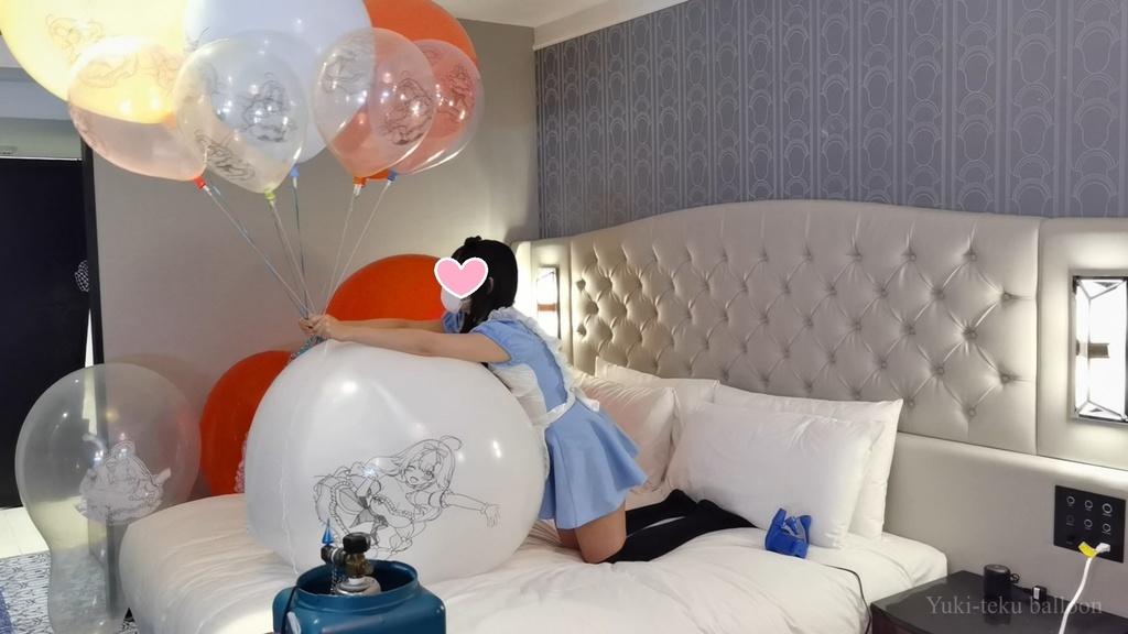 アリスMちゃんのヘリウム風船遊び Alice style M-chan's Helium balloon play
