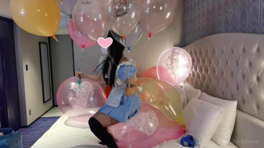 アリスMちゃんのロングネック風船遊び Alice style M-chan's Long-neck balloon play