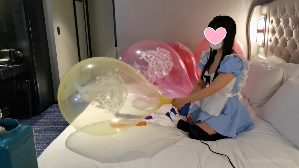 アリスMちゃんのロングネック風船遊び Alice style M-chan's Long-neck balloon play