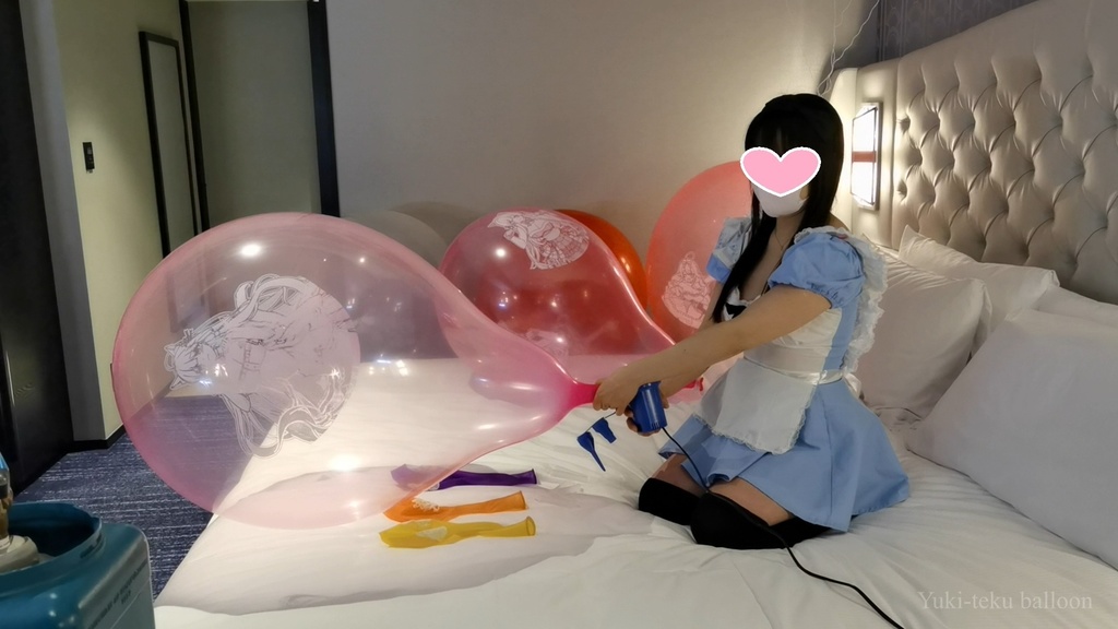アリスMちゃんのロングネック風船遊び Alice style M-chan's Long-neck balloon play