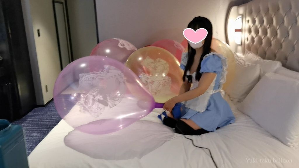 アリスMちゃんのロングネック風船遊び Alice style M-chan's Long-neck balloon play