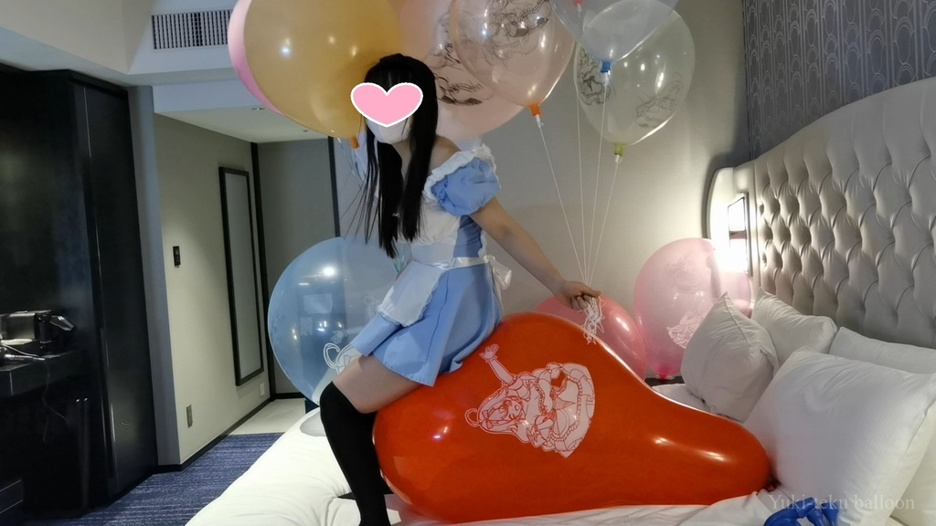 アリスMちゃんのロングネック風船遊び2 Alice style M-chan's Long-neck balloon play2