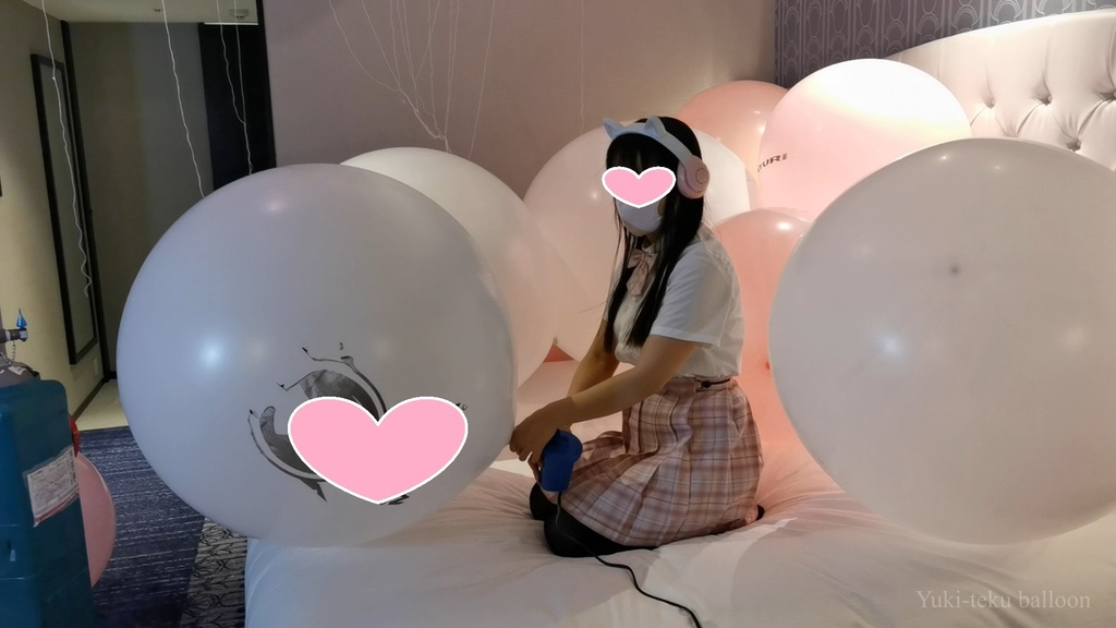 JK Mちゃんのヘリウム風船遊び&割り JK style M-chan's Helium balloon play & Pop