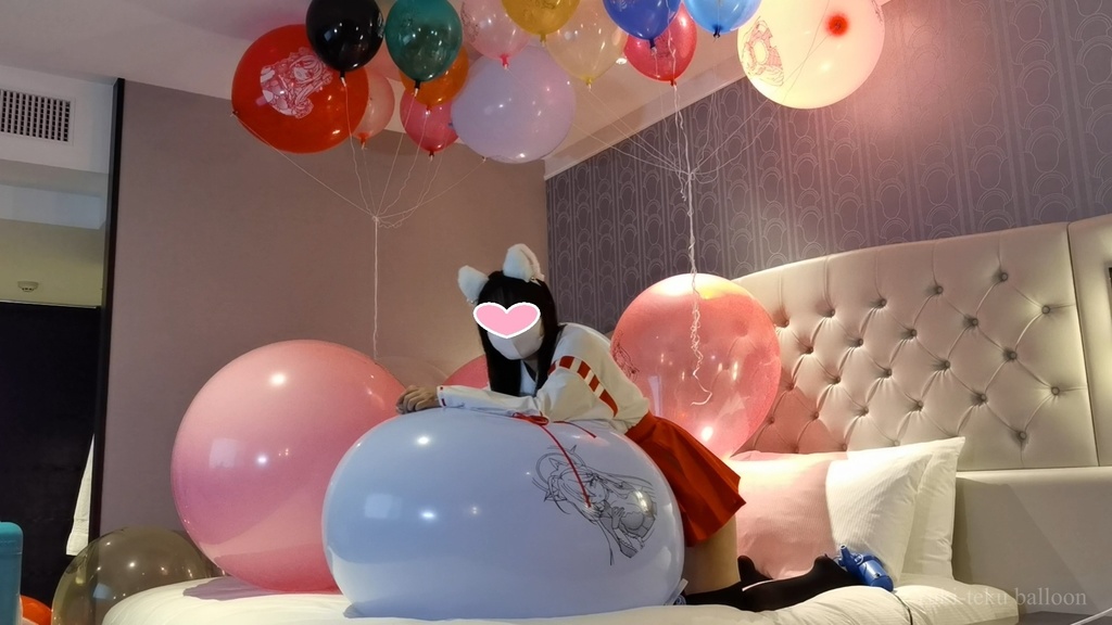 巫女さんのイラスト風船遊び Miko style M-chan's Anime balloon play