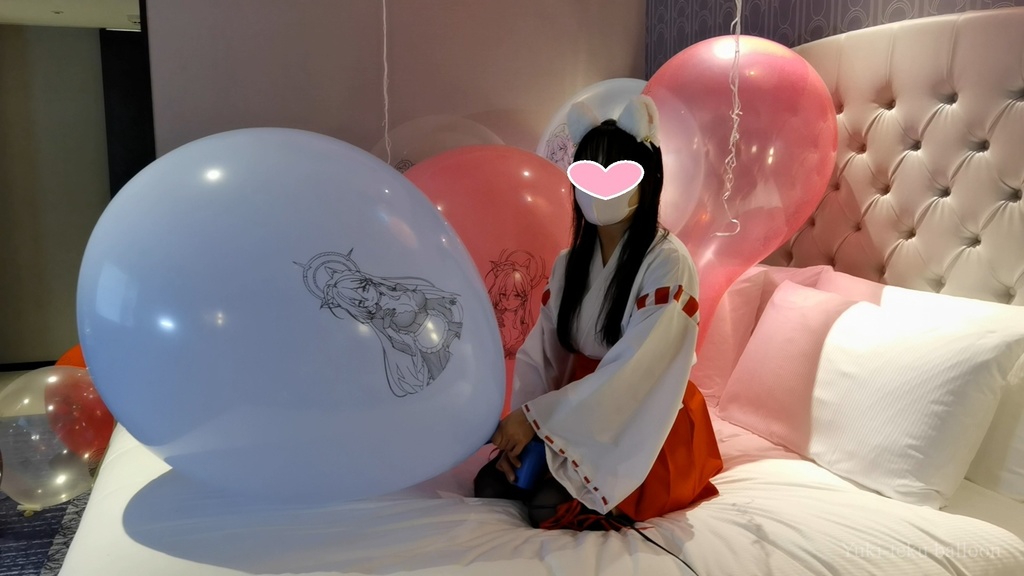 巫女さんのイラスト風船遊び Miko style M-chan's Anime balloon play