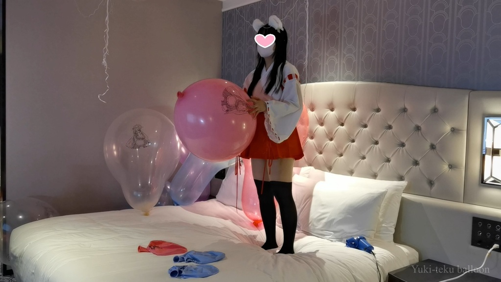 巫女さんのイラスト風船遊び Miko style M-chan's Anime balloon play