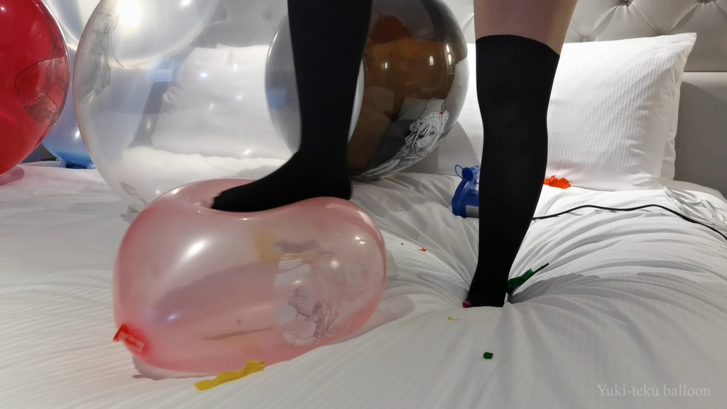 巫女さんのイラスト風船遊び&割り【風船のみ】 Miko style M-chan's Anime balloon play & Pop【Balloons only】