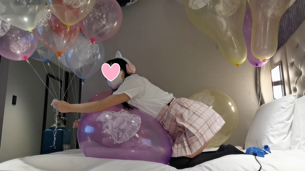 JK Mちゃんのロングネック風船遊び5 JK Style M-chan's Long-neck balloon play5