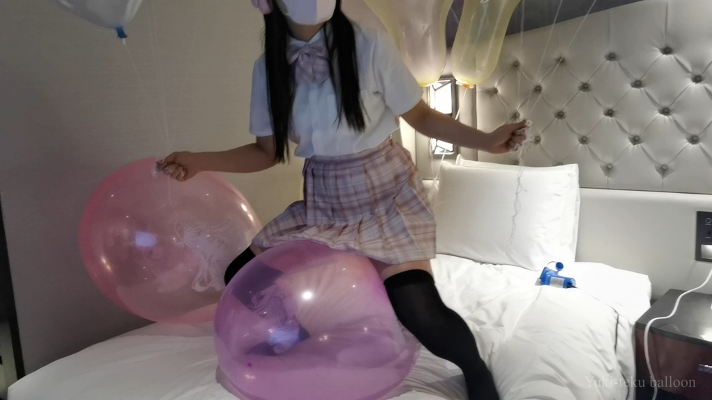 JK Mちゃんのロングネック風船遊び5 JK Style M-chan's Long-neck balloon play5