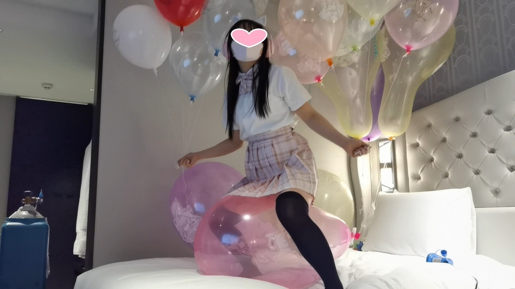 JK Mちゃんのロングネック風船遊び5 JK Style M-chan's Long-neck balloon play5