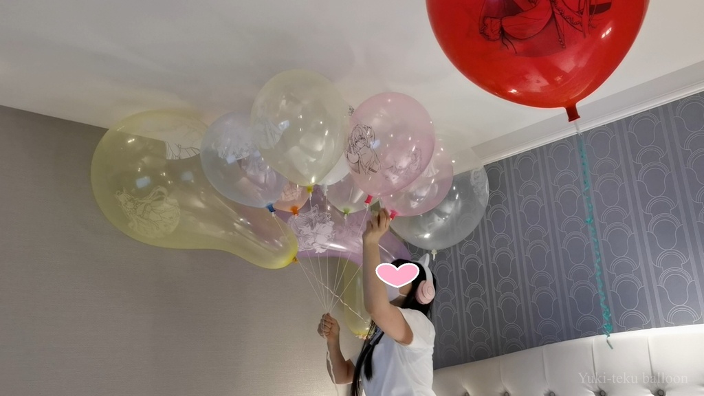 JK Mちゃんのヘリウム風船割り&足割り2 JK style M-chan's Helium balloon pop & foot pop2