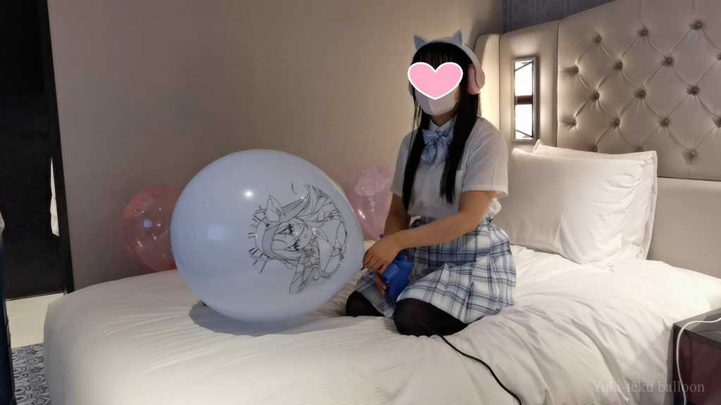 JK Mちゃんのヘリウム風船割り&足割り2 JK style M-chan's Helium balloon pop & foot pop2