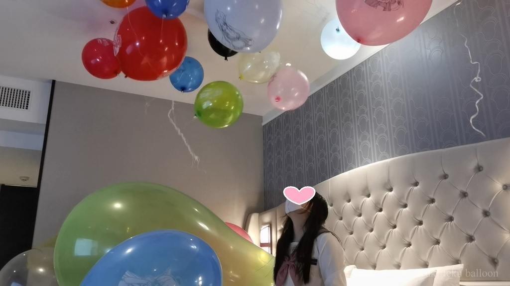 JK Mちゃんのロングネック風船遊び4 JK Style M-chan's Long-neck balloon play4
