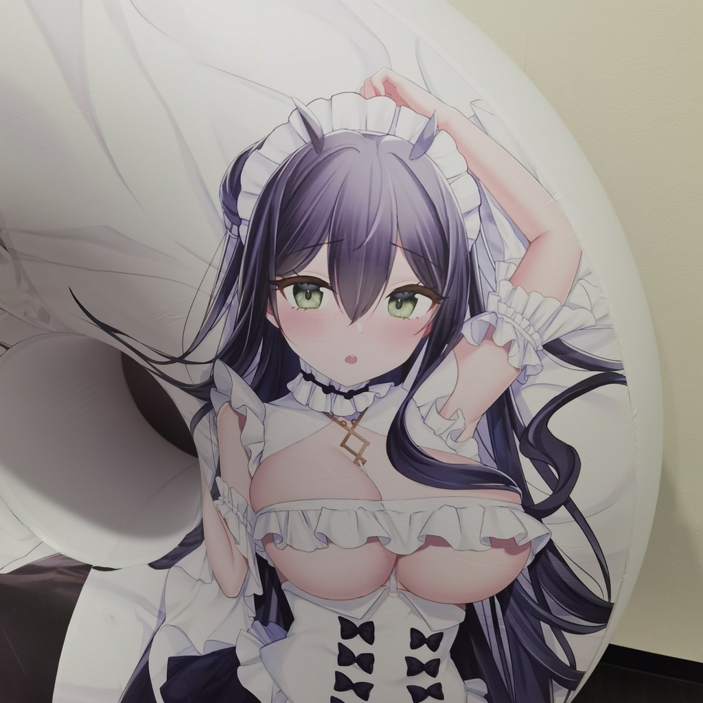 カリブディスママァ&インドミタブル浮き輪 2 Charybdis mommy & Indomitable ring-shape inflatable 2